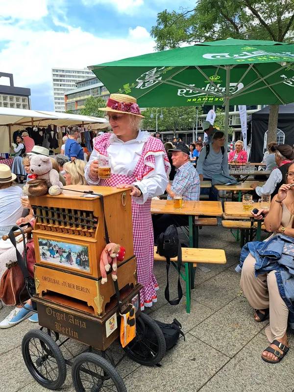 beim internationalen Drehorgeltreffen Berlin2024